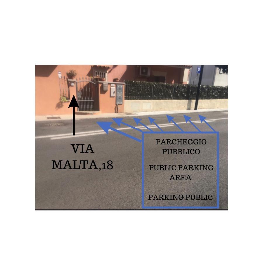 Presso La Maison De Gioel Usufruirai Di Un Appartamento Indipendente Dotato Di Uso Cucina E Lavatrice Arredato In Maniera Funzionale Situato In Ottima Posizione Vicino A Supermercati Caffetterie Pasticcerie Bar Pizzerie E Tanti Altri Servizi Olbia Exterior foto